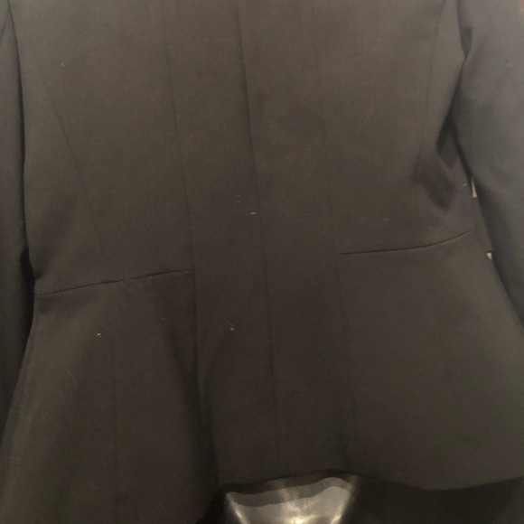 Black Tahari Blazer - Picture 7 of 9